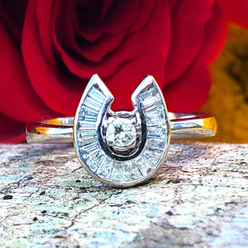 14k White Gold Baguette Diamond Horse Shoe Ring DFR-26032